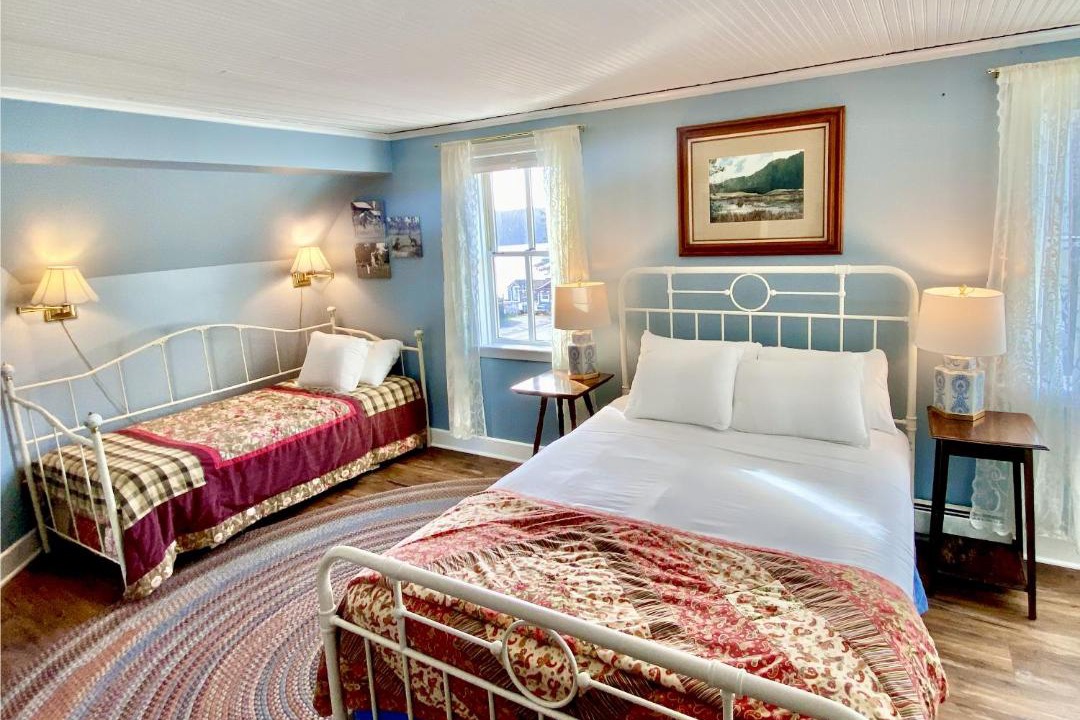 Photo of Others in Orcas