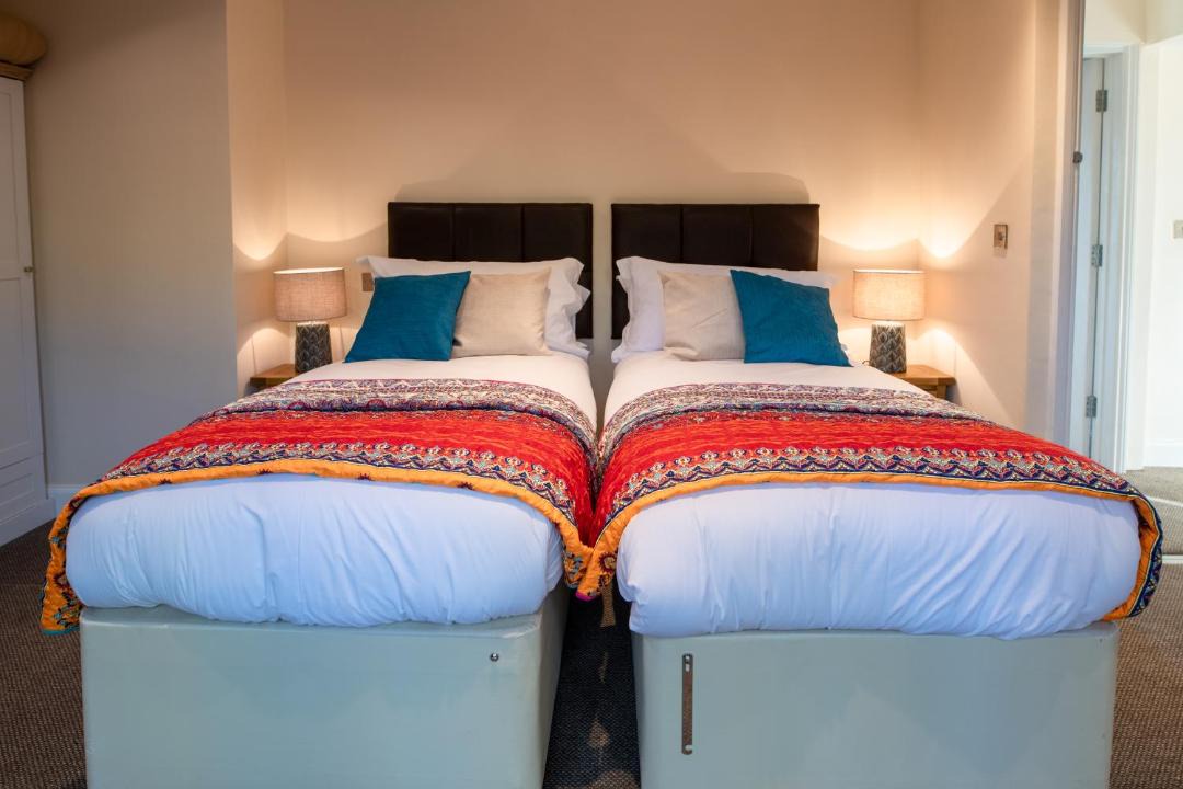 Photo of Others in Hawkinge