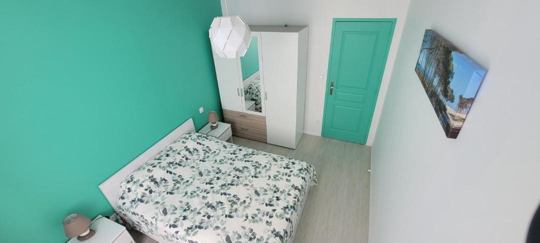 Photo of Bedroom in Jau-Dignac-et-Loirac