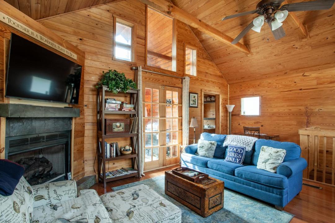 Photo of Livingroom in Sevierville