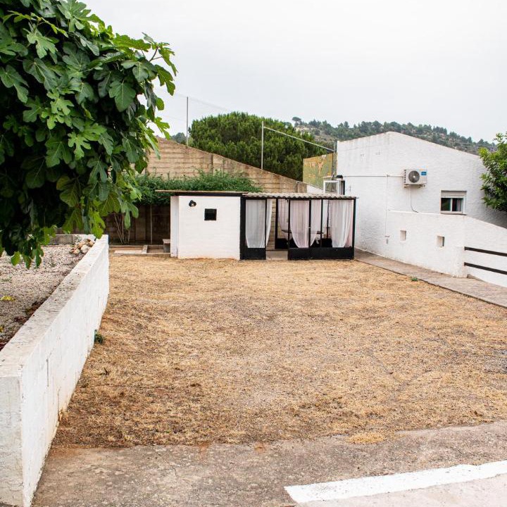 Photo of Buildings in Godelleta