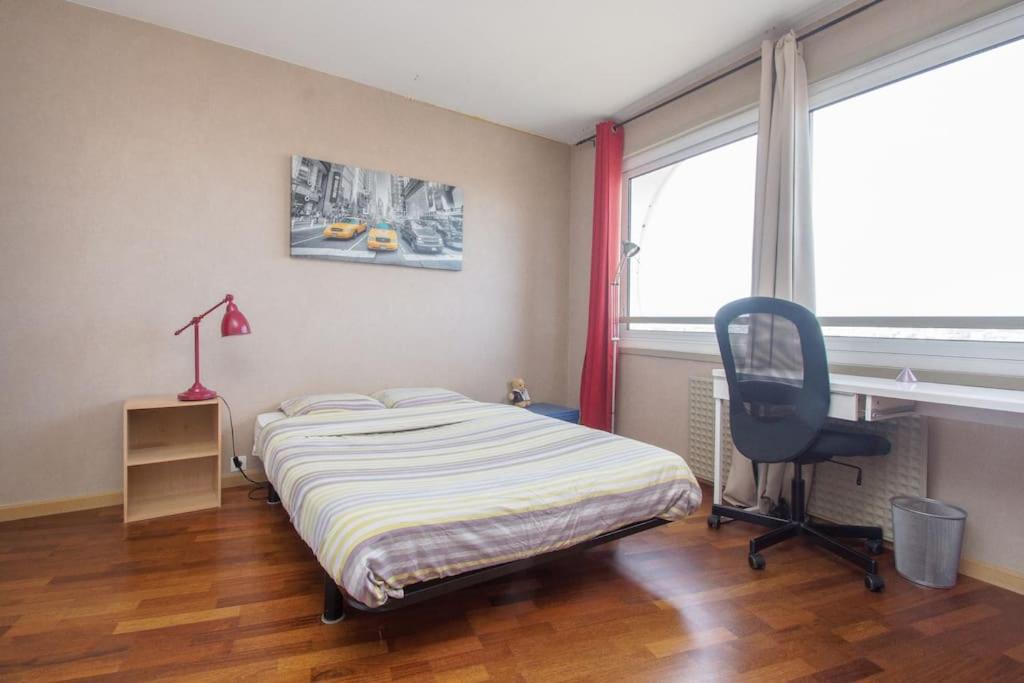 Photo of Bedroom in Bourg-l'Eveque