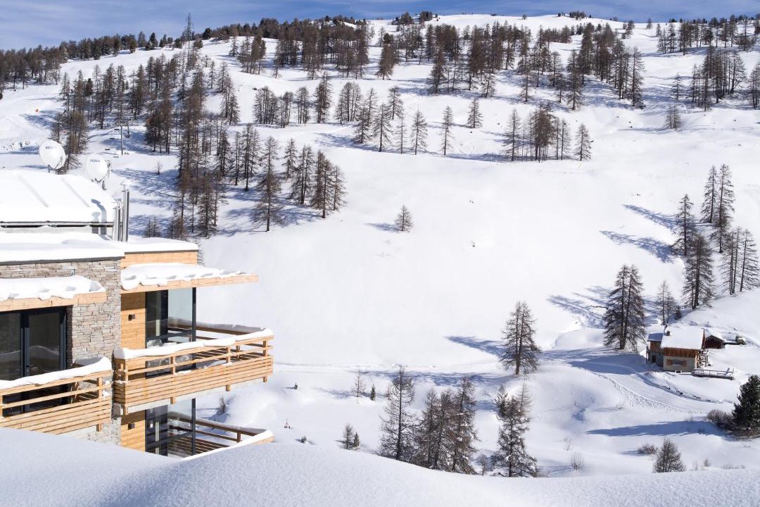 Photo of Others in Les Claux