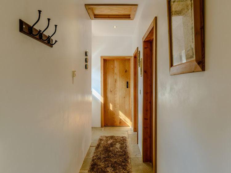 Photo of Others in Bromlow