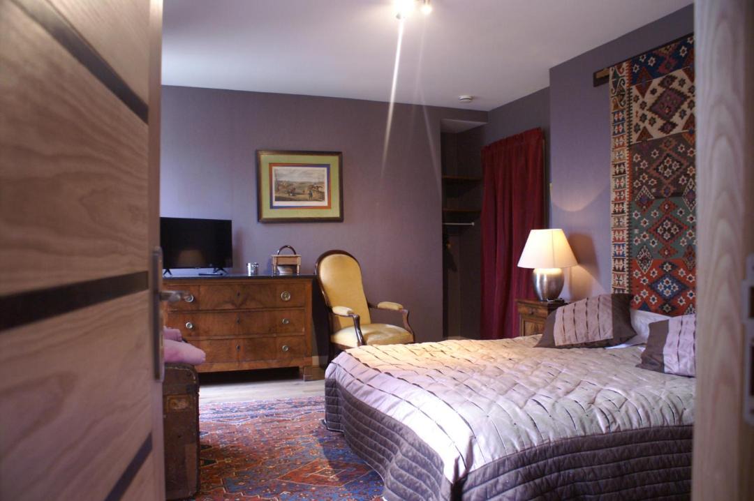 Photo of Bedroom in Etaule