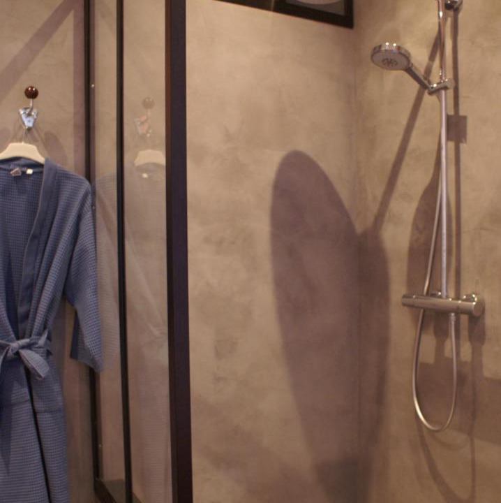 Photo of Others in Etaule