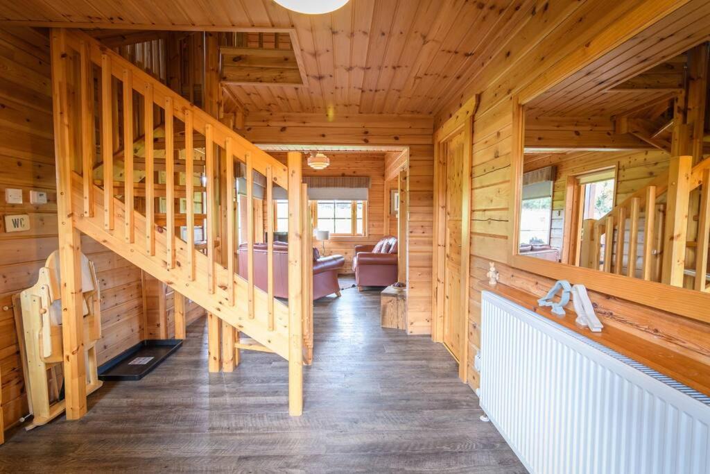 Photo of Others in Keith