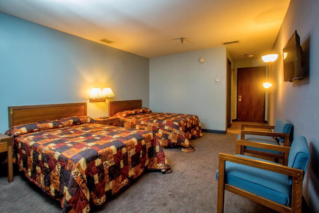 Photo of Bedroom in Moundsville