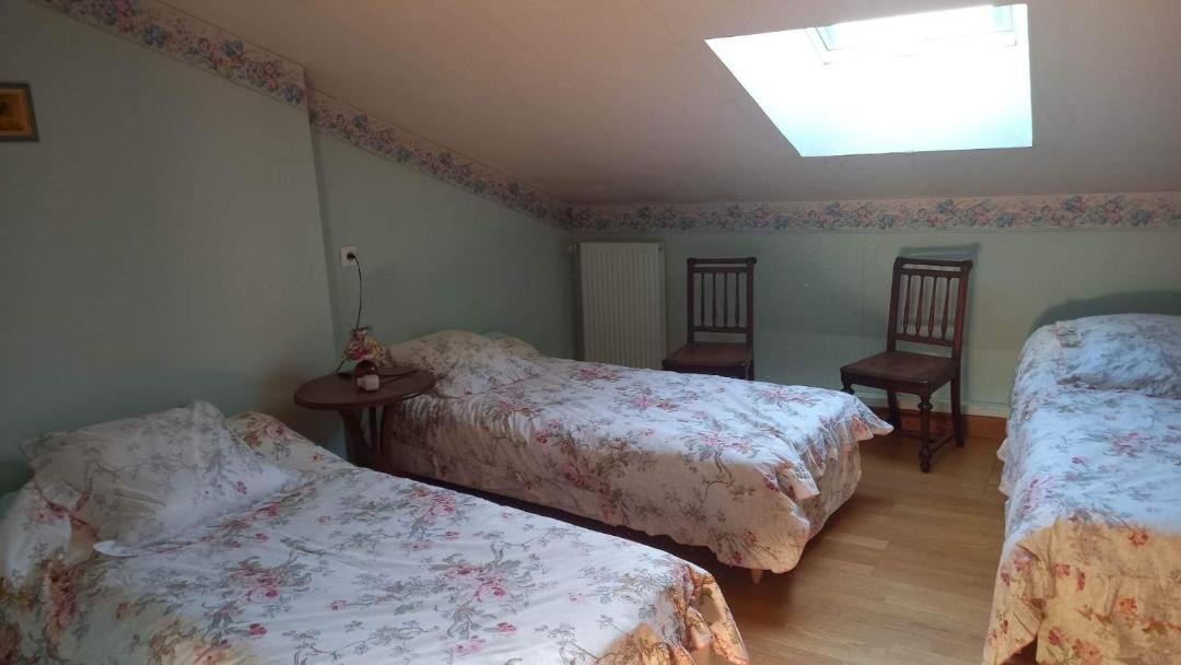 Photo of Bedroom in Joux-la-Ville