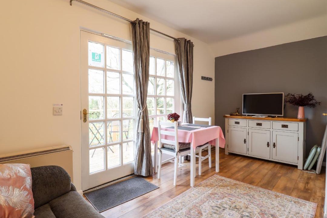 Photo of Others in Kettlebaston