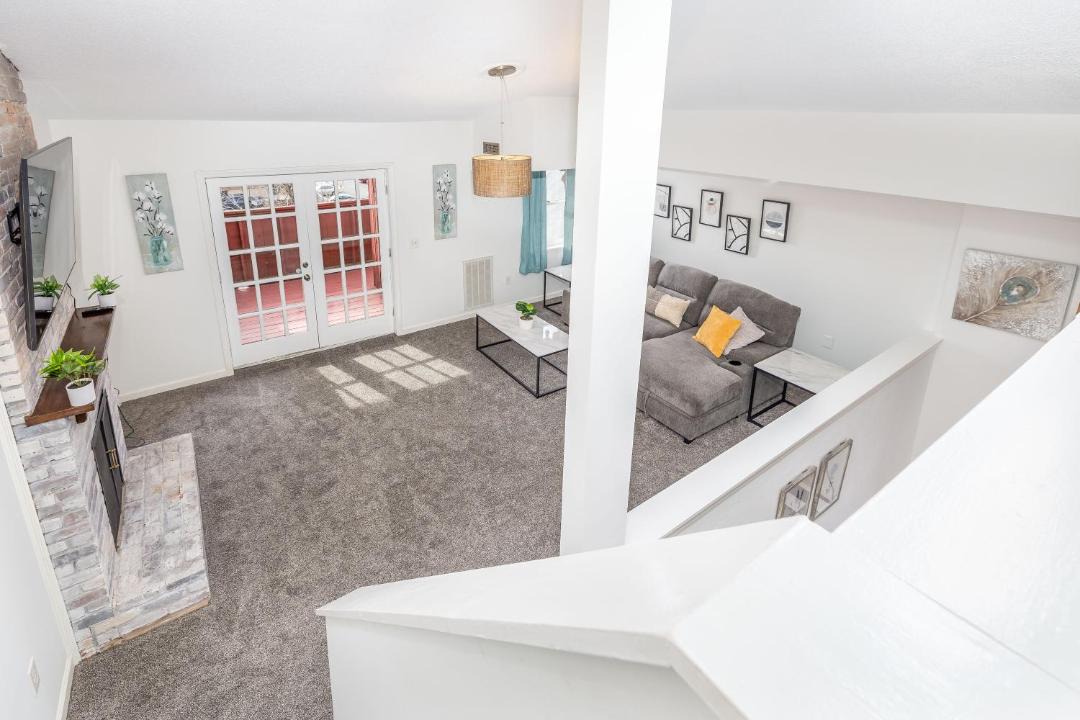 Photo of Others in Asylum Hill