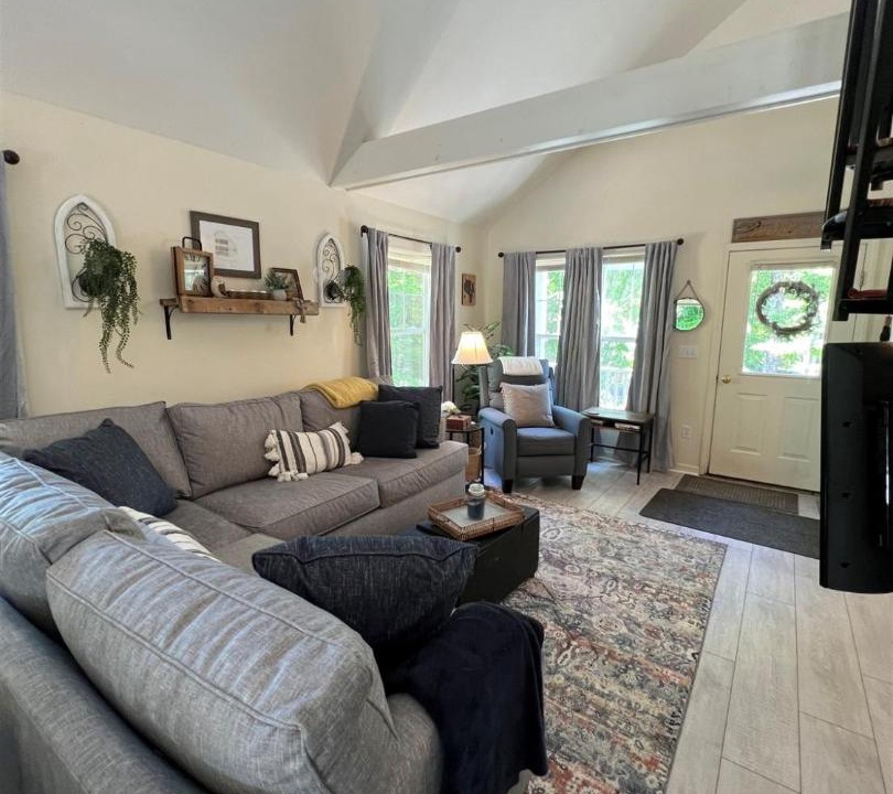 Photo of Livingroom in South Casco