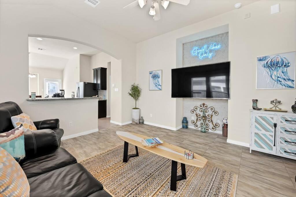 Photo of Livingroom in Santa Fe
