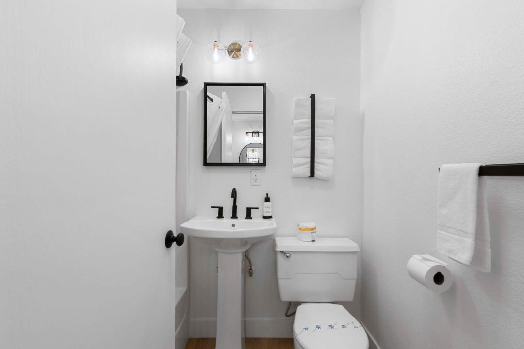 Photo of Others in Cashmere