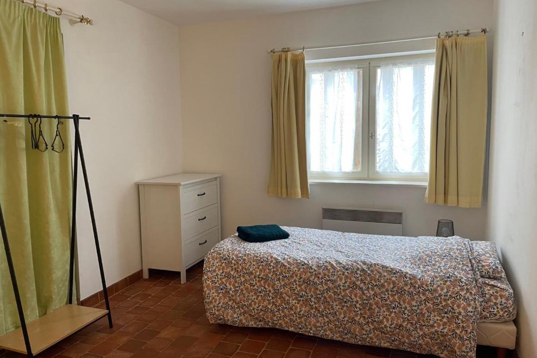Photo of Bedroom in Rueil-la-Gadeliere