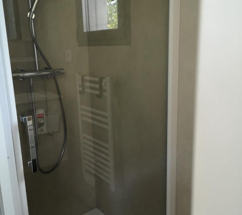 Photo of Bathroom in Charmeil