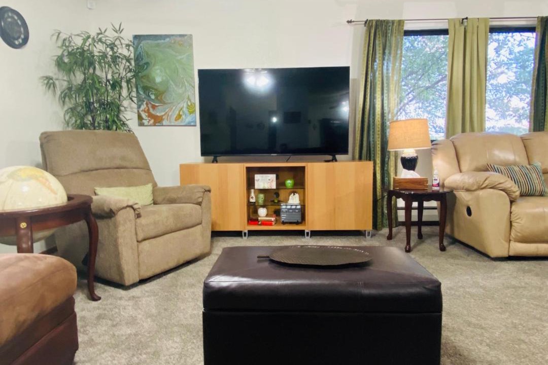 Photo of Livingroom in North Auburn