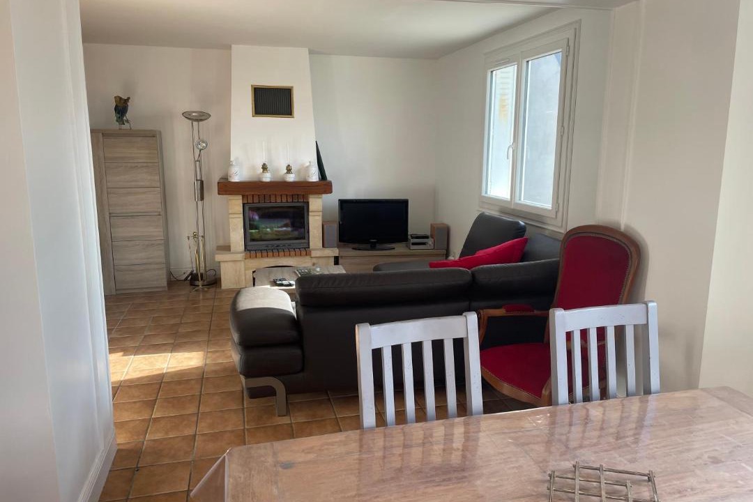Photo of Livingroom in Moutier-Rozeille