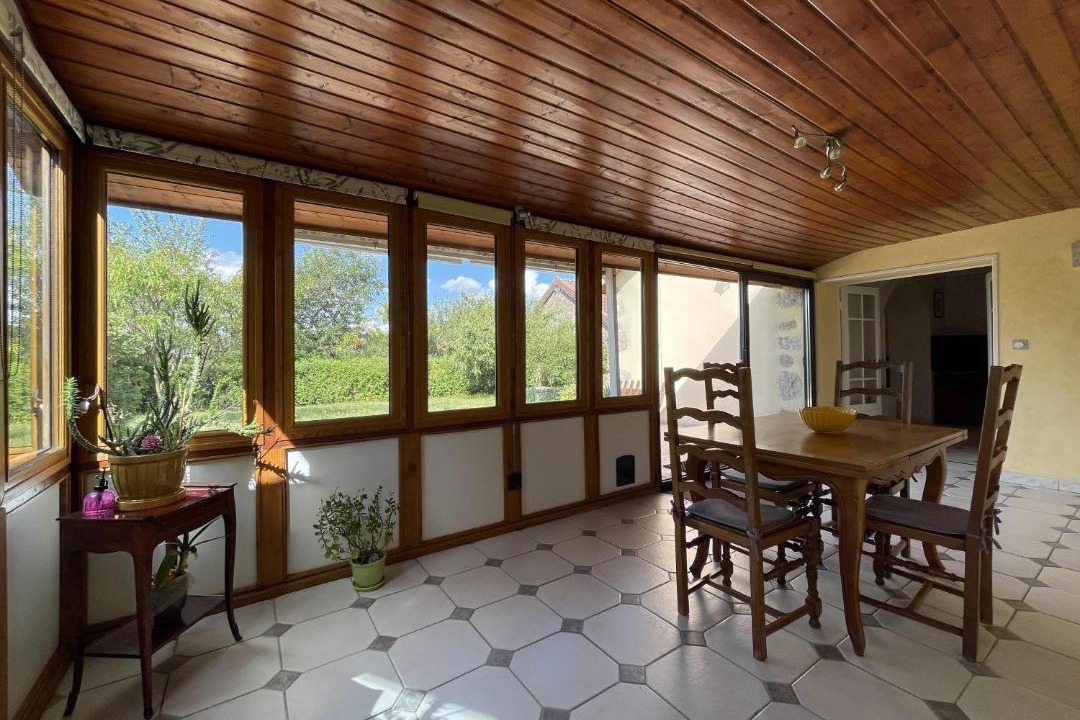 Photo of Livingroom in Saint-Martin-de-la-Mer