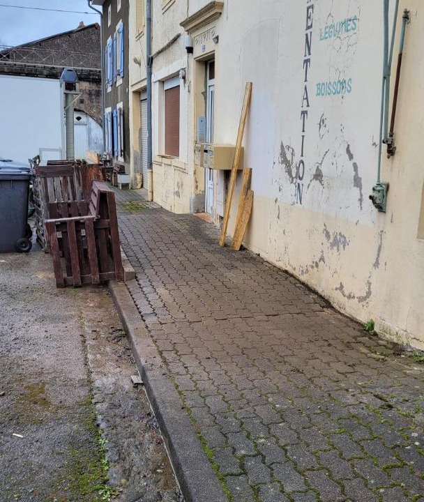 Photo of Others in Charency-Vezin