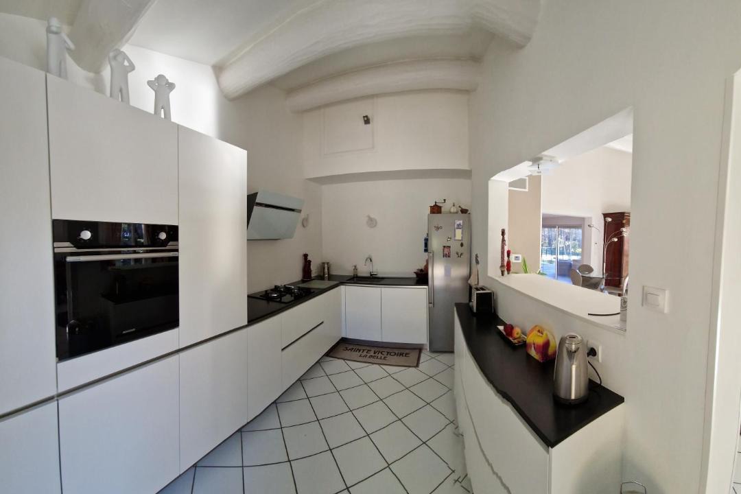 Photo of Kitchen in Lambesc