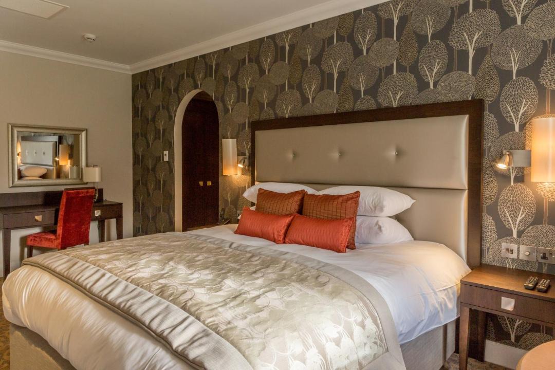 Photo of Others in Oakley