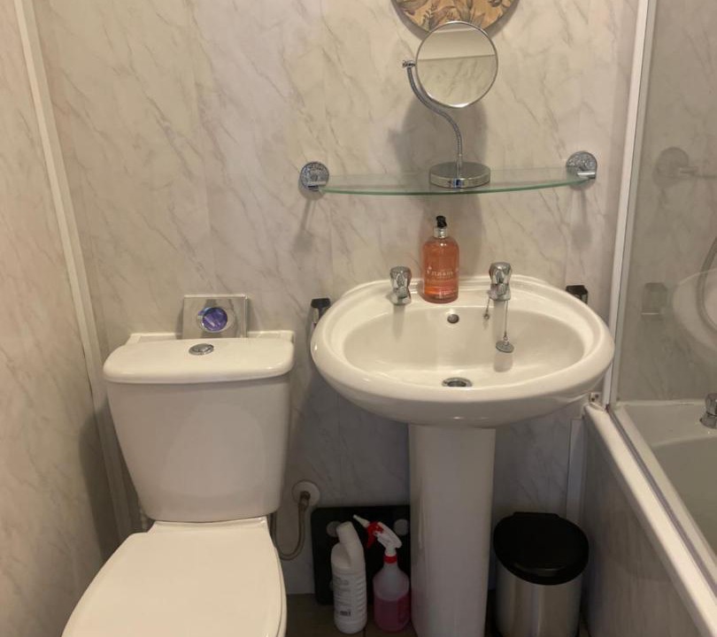 Photo of Bathroom in Stockton on the Forest