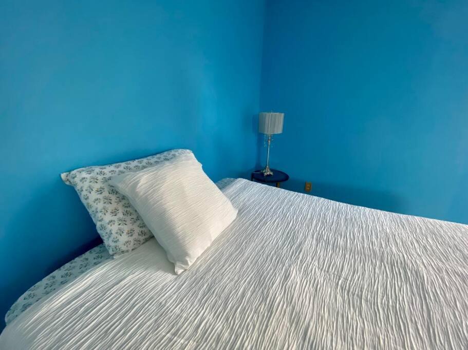 Photo of Bedroom in Holicong