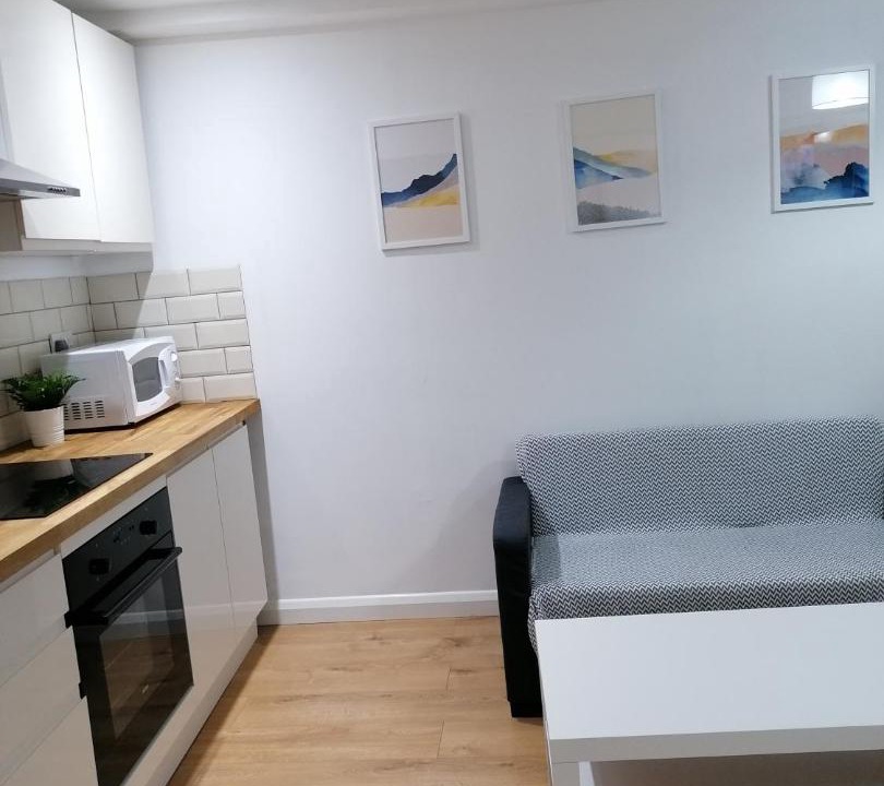 Photo of Others in Highworth