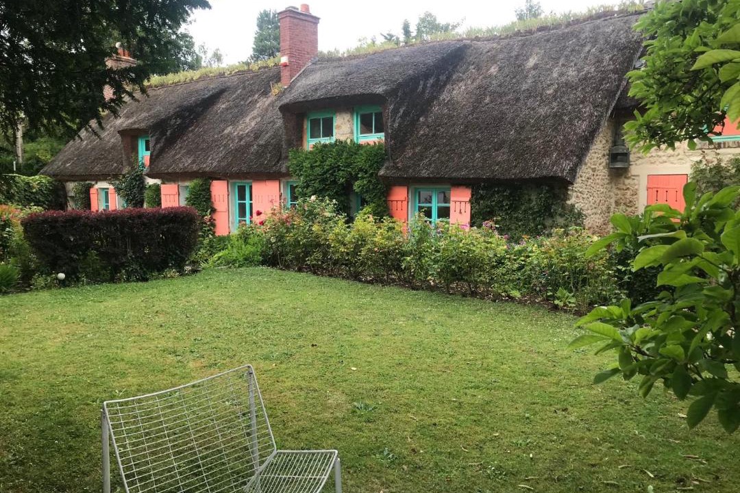 Photo of Buildings in Jouars-Pontchartrain