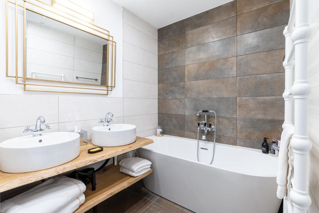 Photo of Bathroom in Pennedepie