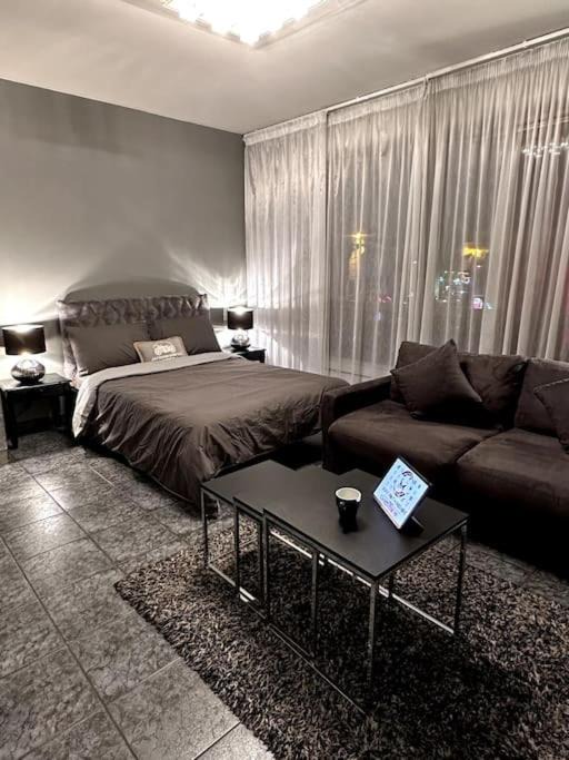 Photo of Livingroom in Faubourg-du-Roule