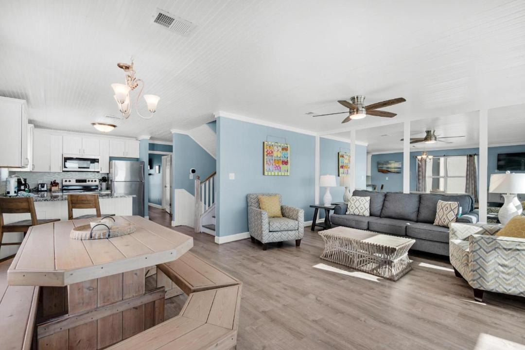 Photo of Others in Crystal Beach