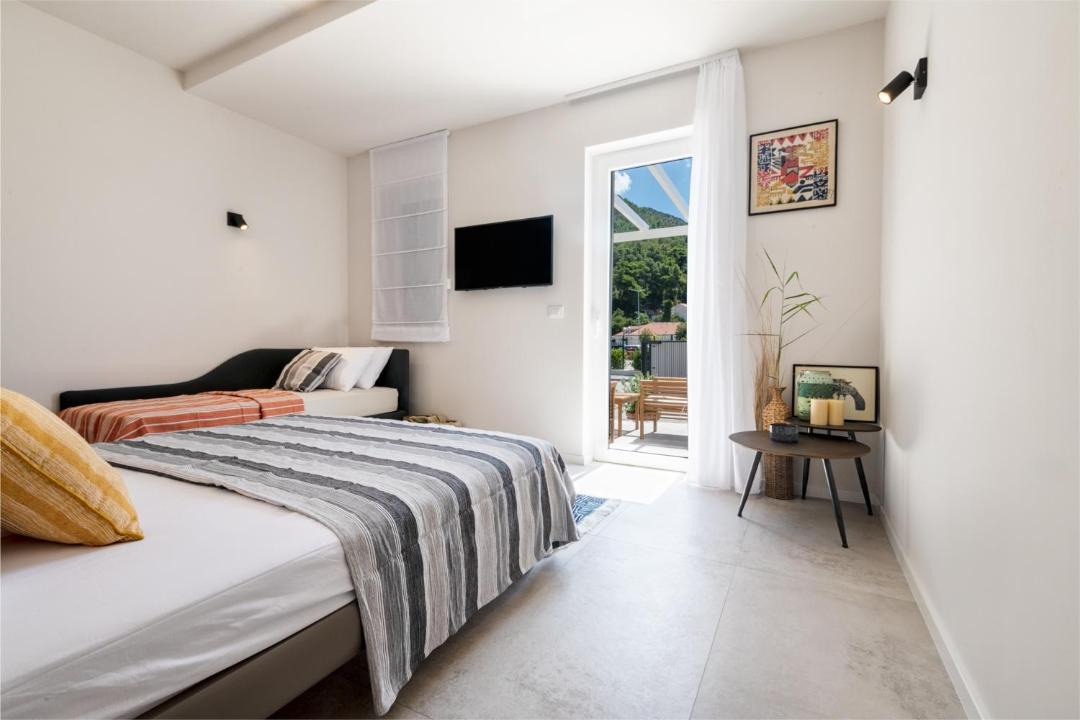 Photo of Bedroom in Slano
