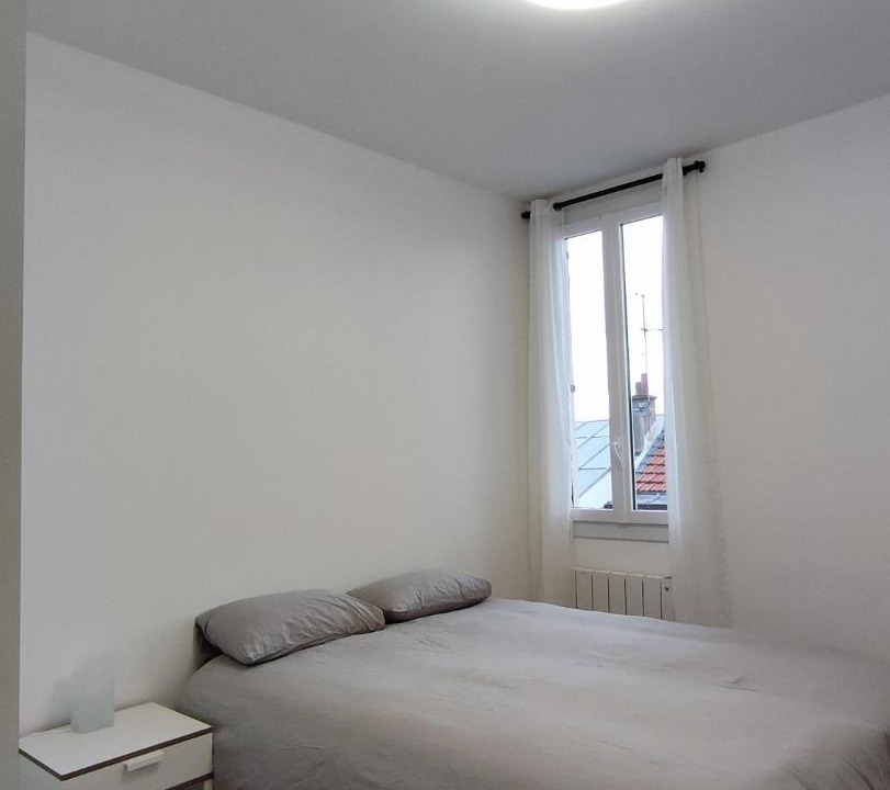 Photo of Bedroom in Maisons-Laffitte