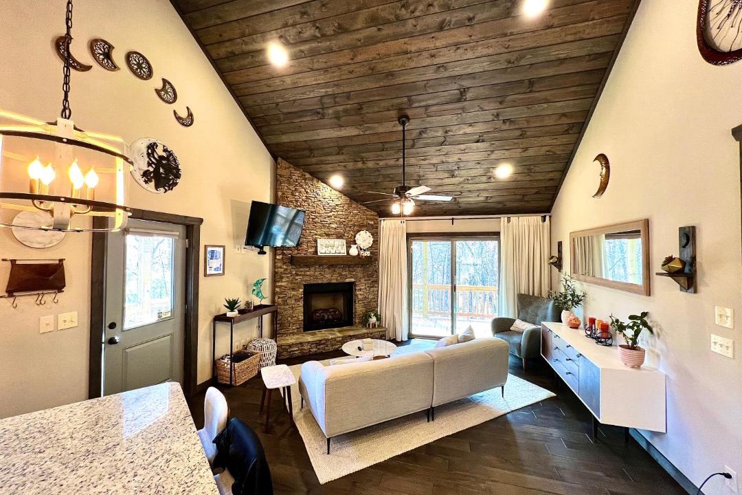 Photo of Others in Murphy