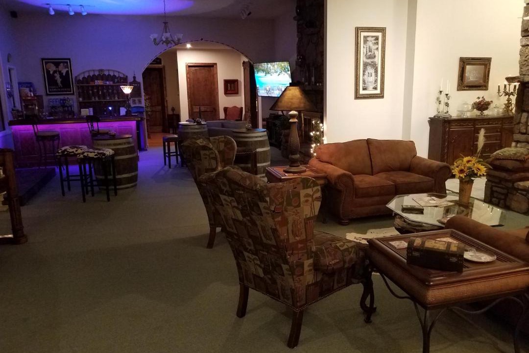 Photo of Livingroom in Eureka Springs