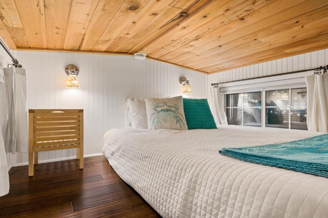 Photo of Others in Kerns