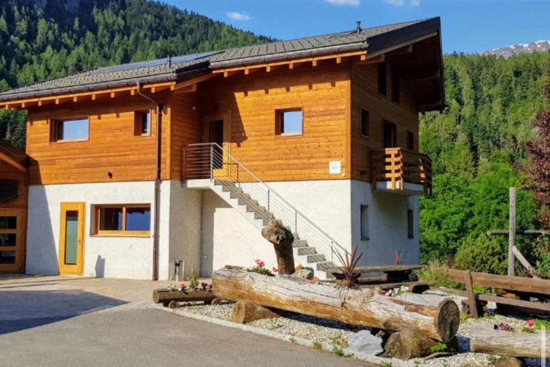 Photo of Buildings in Chamoson