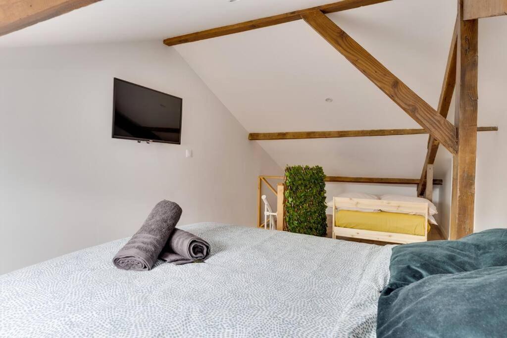 Photo of Bedroom in Le Kremlin-Bicetre