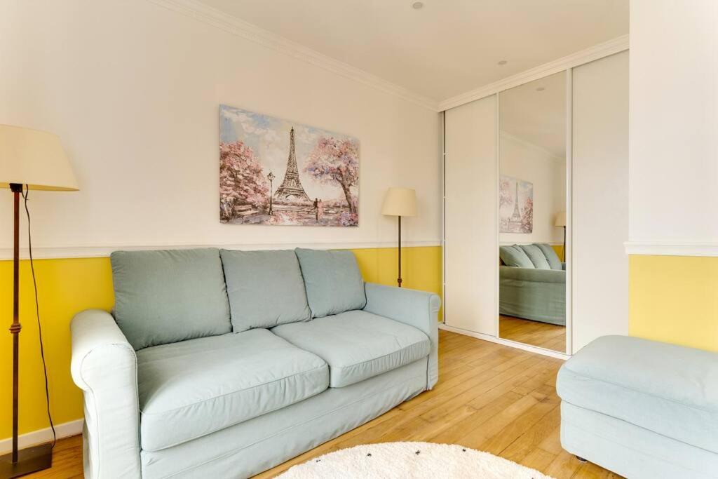 Photo of Livingroom in Le Kremlin-Bicetre
