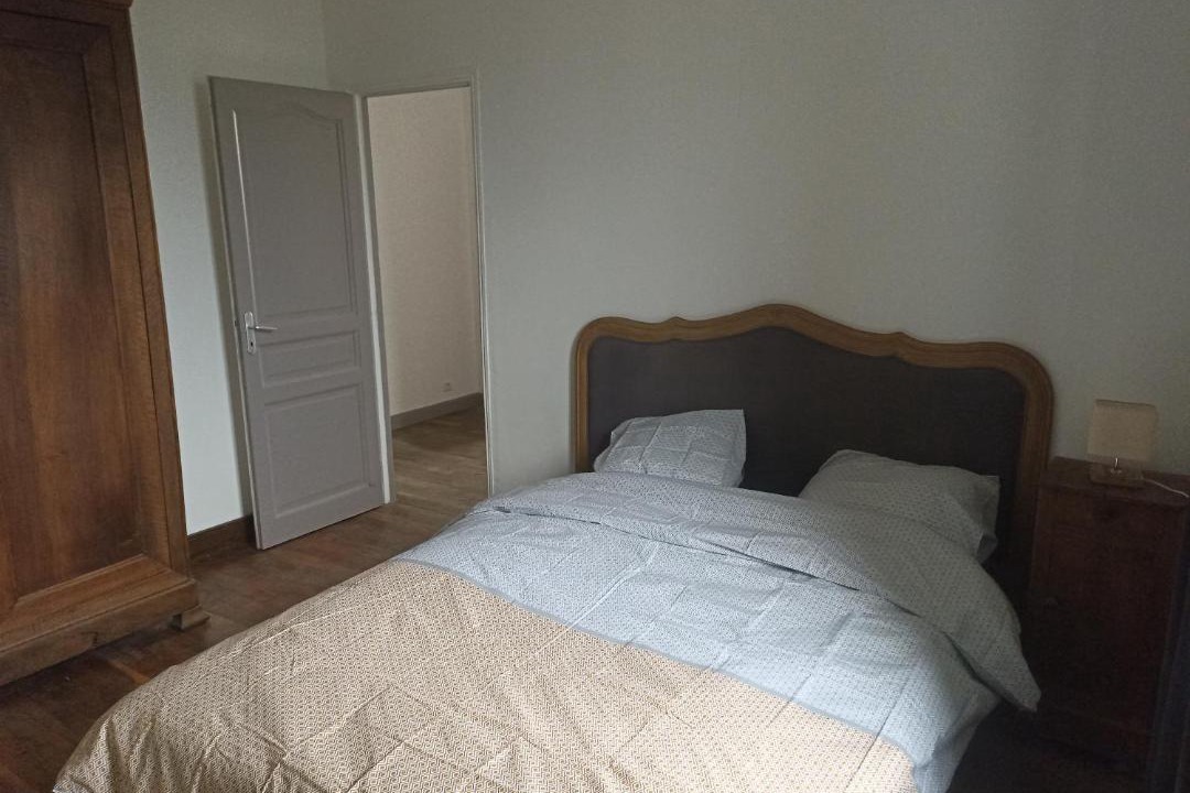 Photo of Bedroom in Rousson