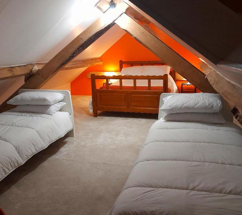 Photo of Others in Servant