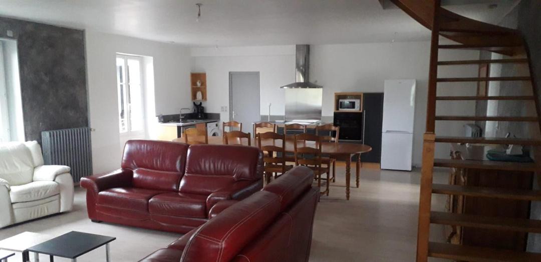 Photo of Livingroom in Saint-Aubin-de-Luigne