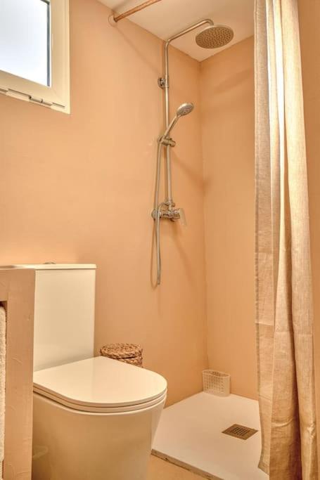Photo of Bathroom in Llombai