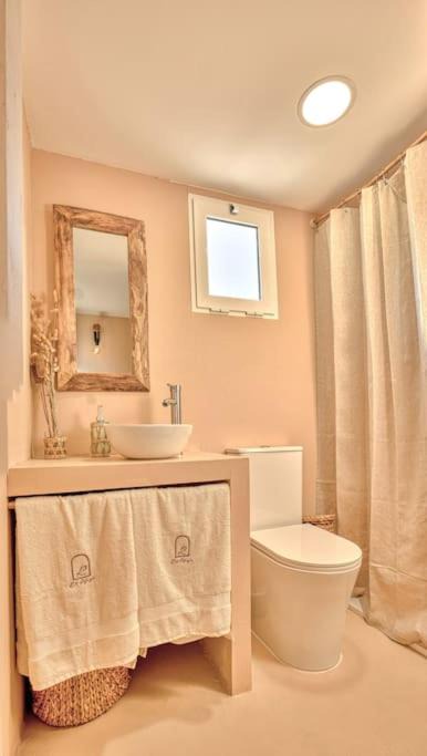 Photo of Bathroom in Llombai