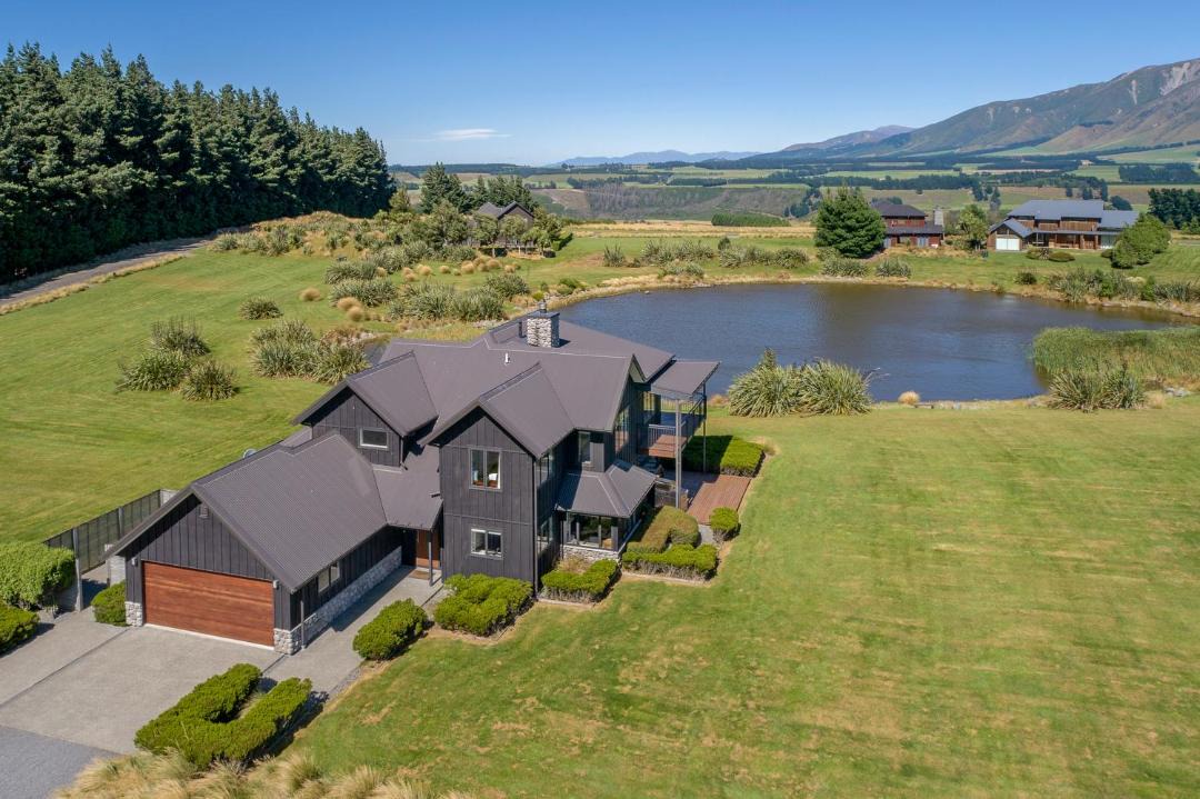 Photo of Others in Windwhistle