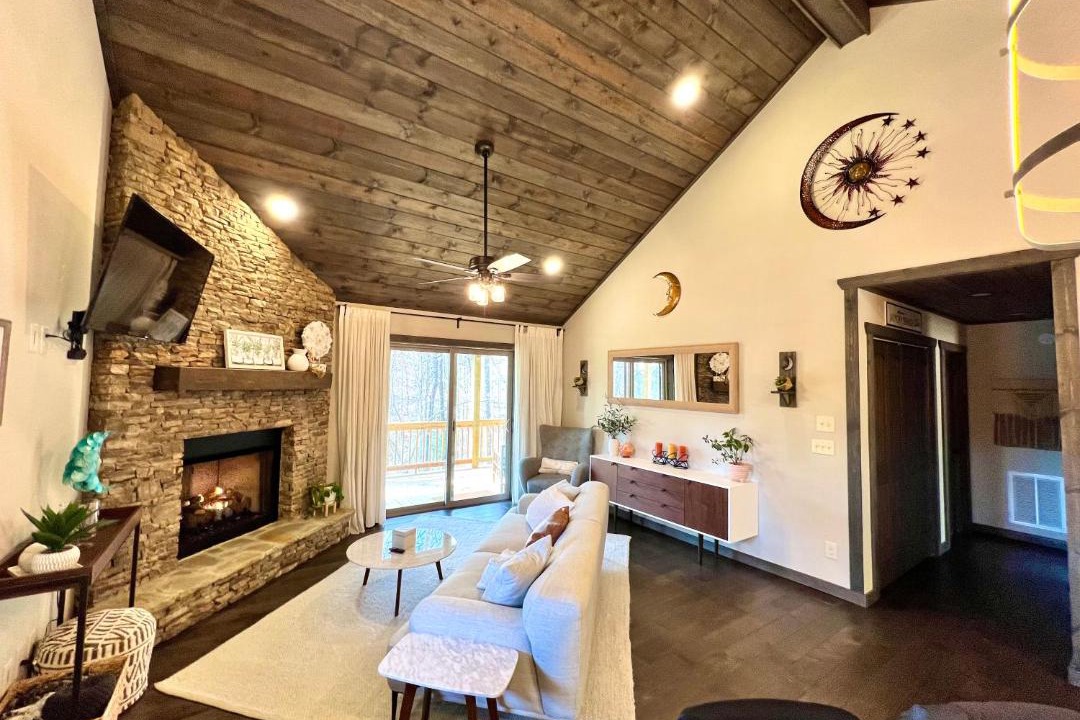 Photo of Others in Murphy