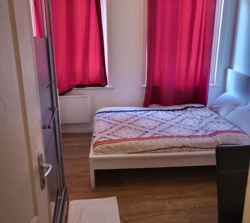 Photo of Bedroom in Saint-Omer