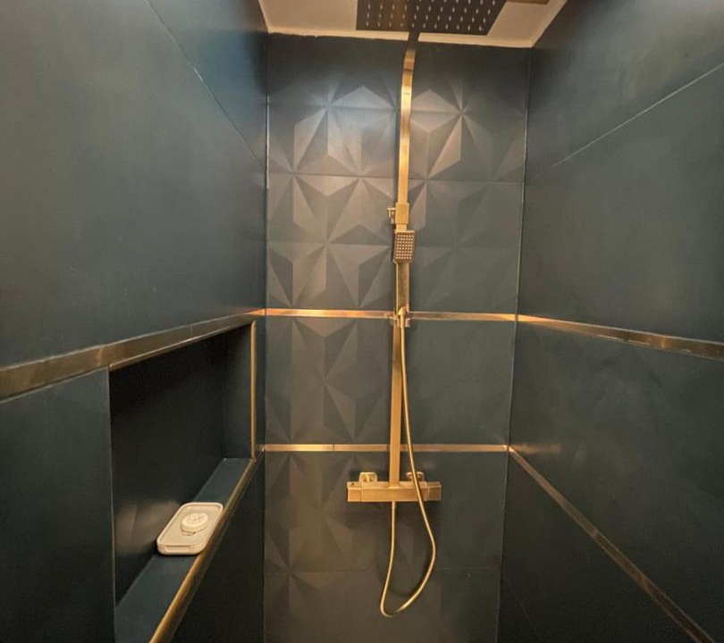 Photo of Bathroom in Sevres
